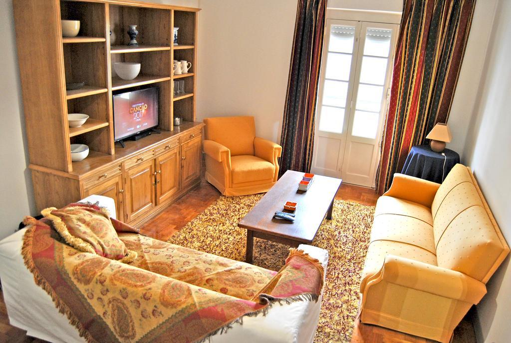 Hotel Tagus Host - 40308Al- 44211Al Santarém Zewnętrze zdjęcie